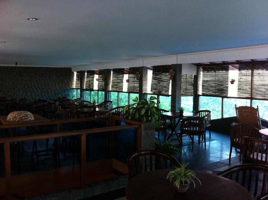 Hotel Adinda Parangtritis Zewnętrze zdjęcie